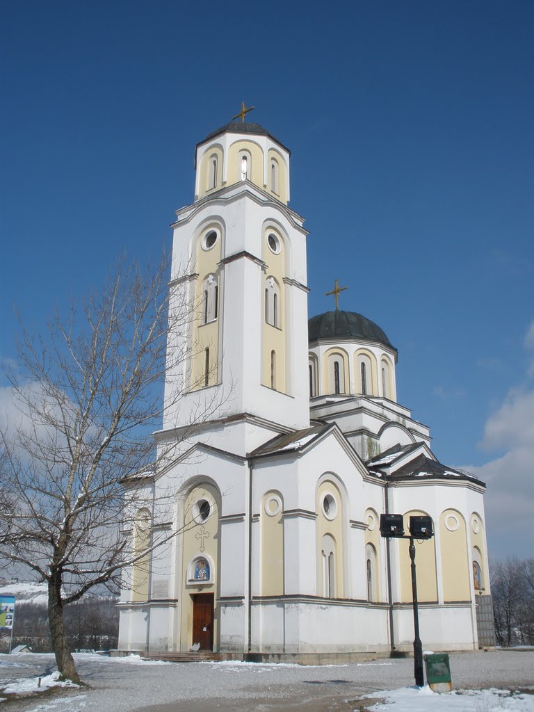 Crkva sv. Vasilija Ostroškog, Dobrinja, I. Sarajevo by Loris Zubanović