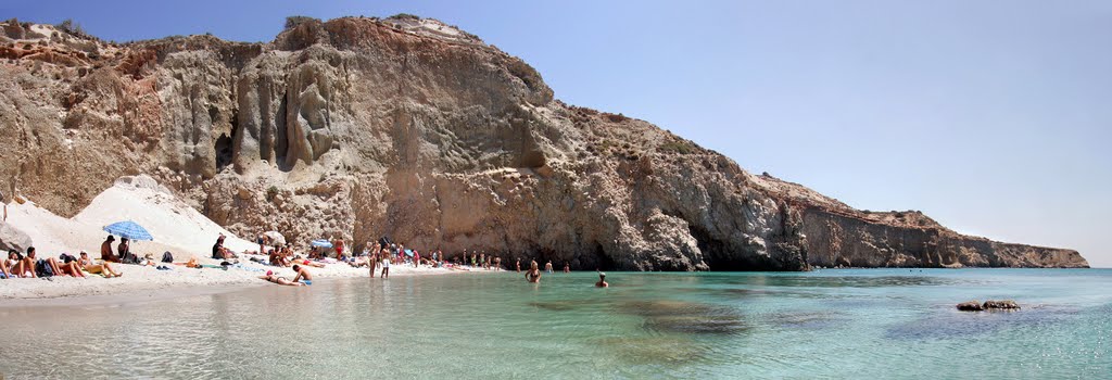 Panoramic view of Tsigrado Beach by Studio Kotsireas