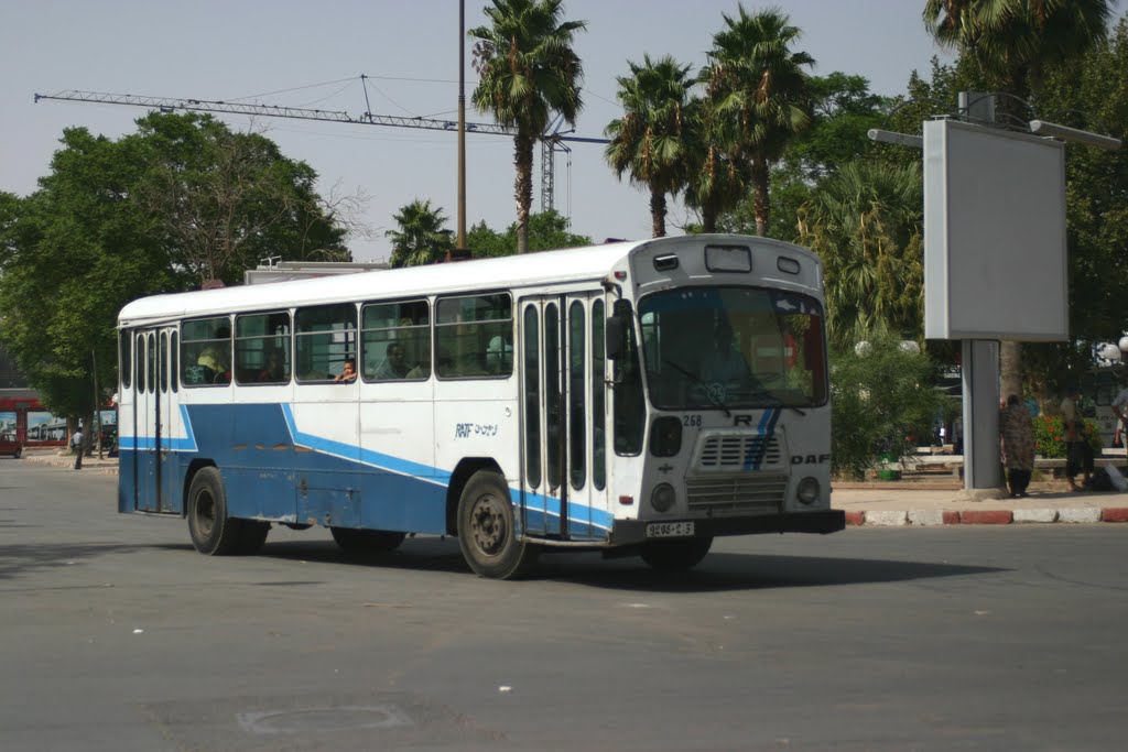 Bus RATF ligne 25 à la gare ONCF [Fès, Maroc] by mc-duff