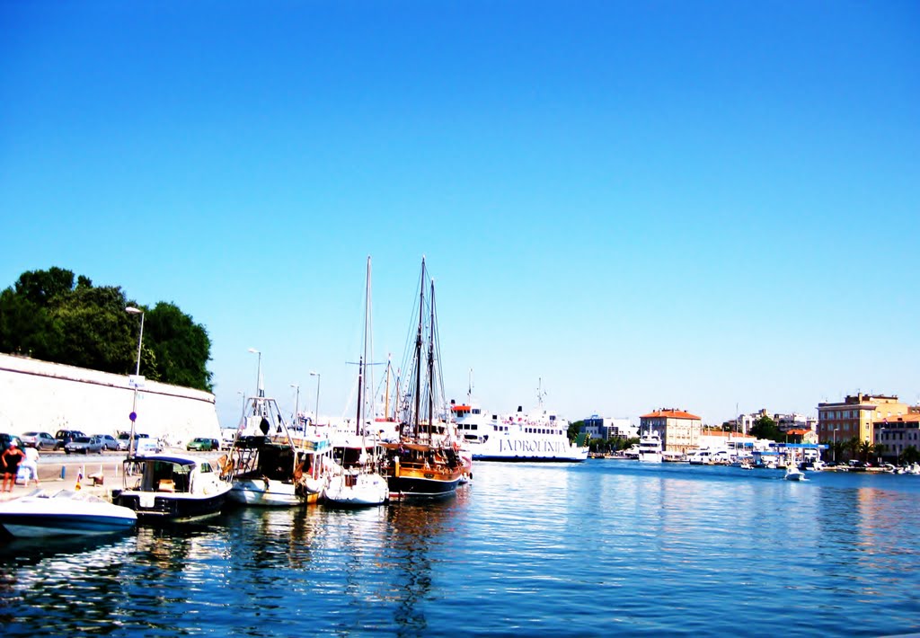 Bridge over the sea in Zadar by Hris.St