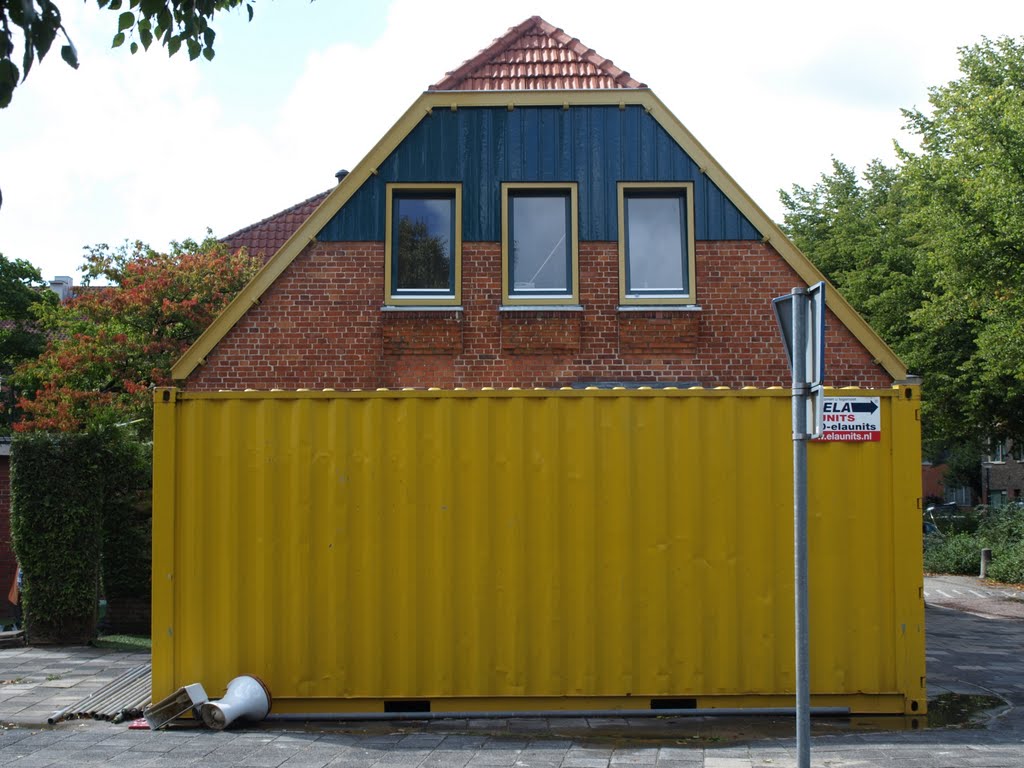 Renovatie van Het Blauwe Dorp by Hans R. van der Woud…