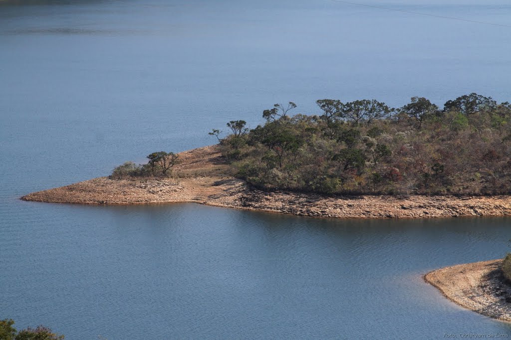 Represa de Furnas by Christyam de Lima