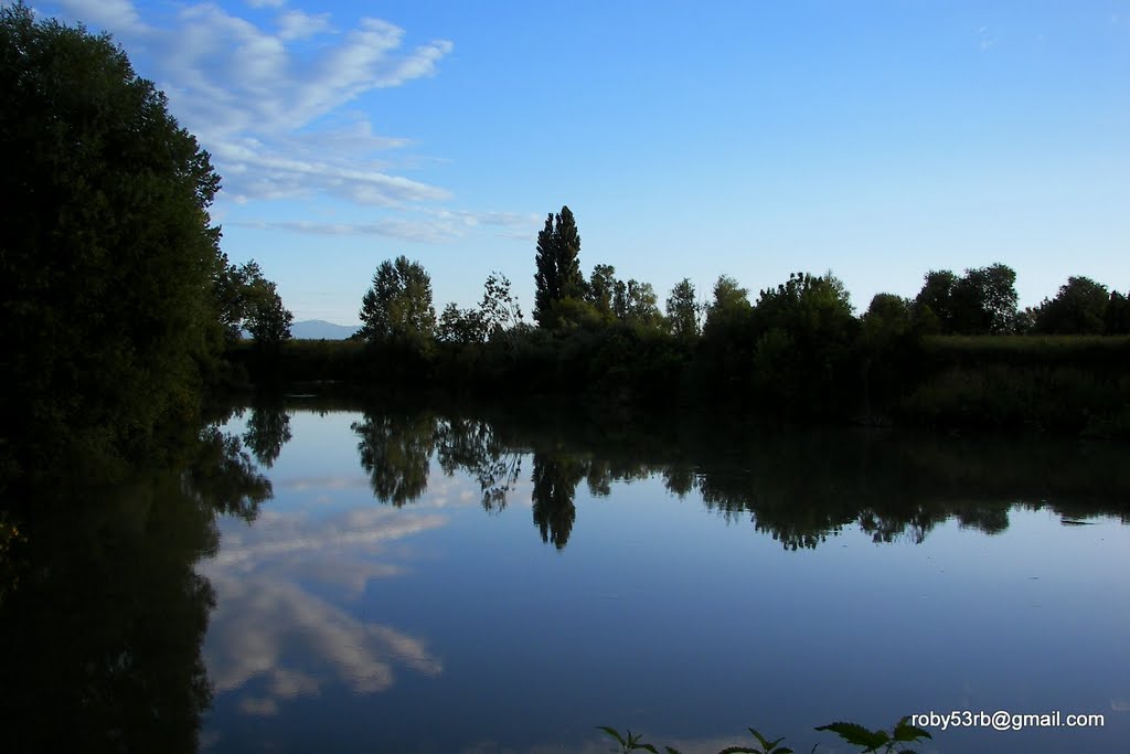 Fiume Bacchiglione by RobertoBeria