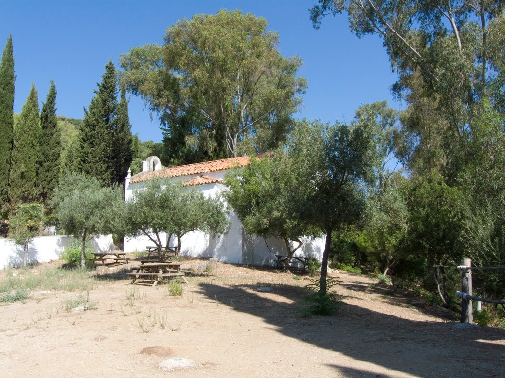 Ermita de San Adolfo (Manilva) by Manu Vilela