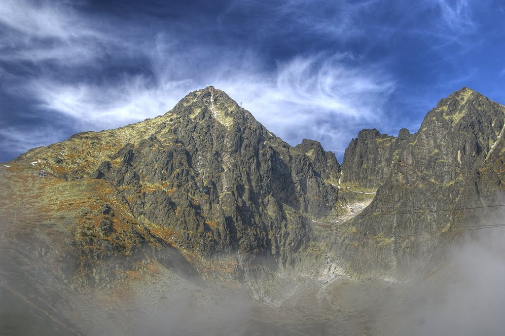 Vysoké Tatry, Slovakia by T. Tamás