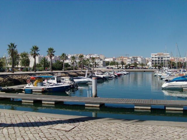 Lagos - Vista da marina by PaulaEnc