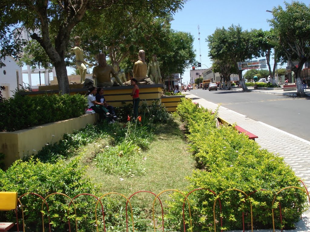 Praça dos Índios by @_edsonmarques