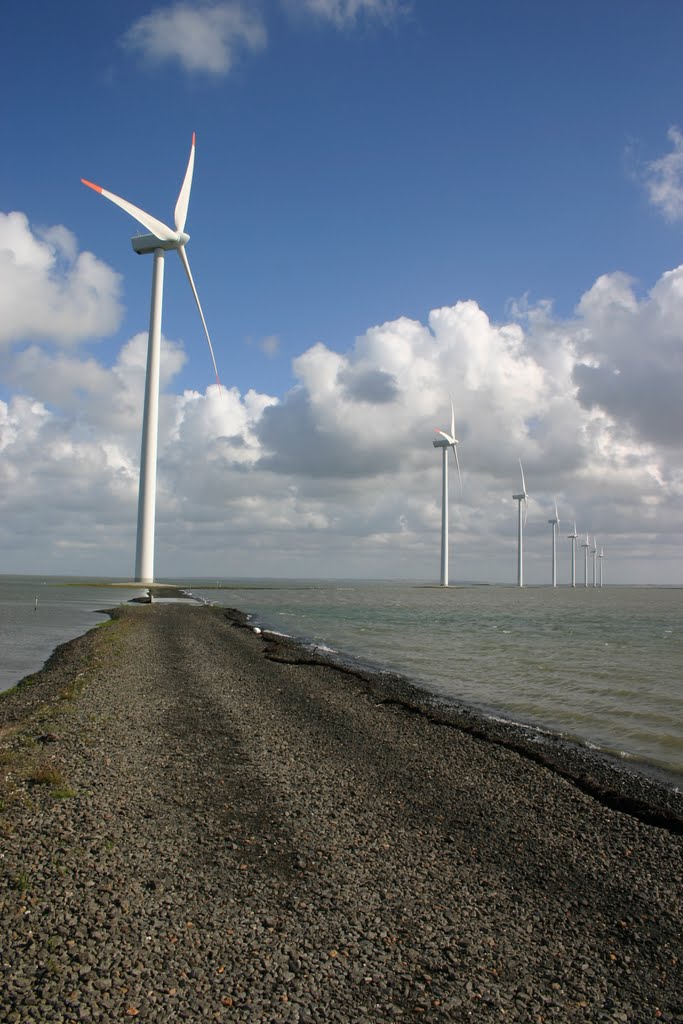 Windmills at Thyboron by Hemmo Keijzer