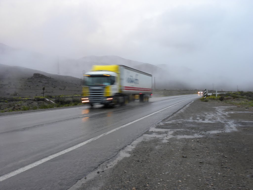 Lluvia en Incahuasi by horacioparrague