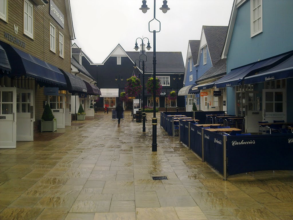 The American Mall, Bicester by filz123