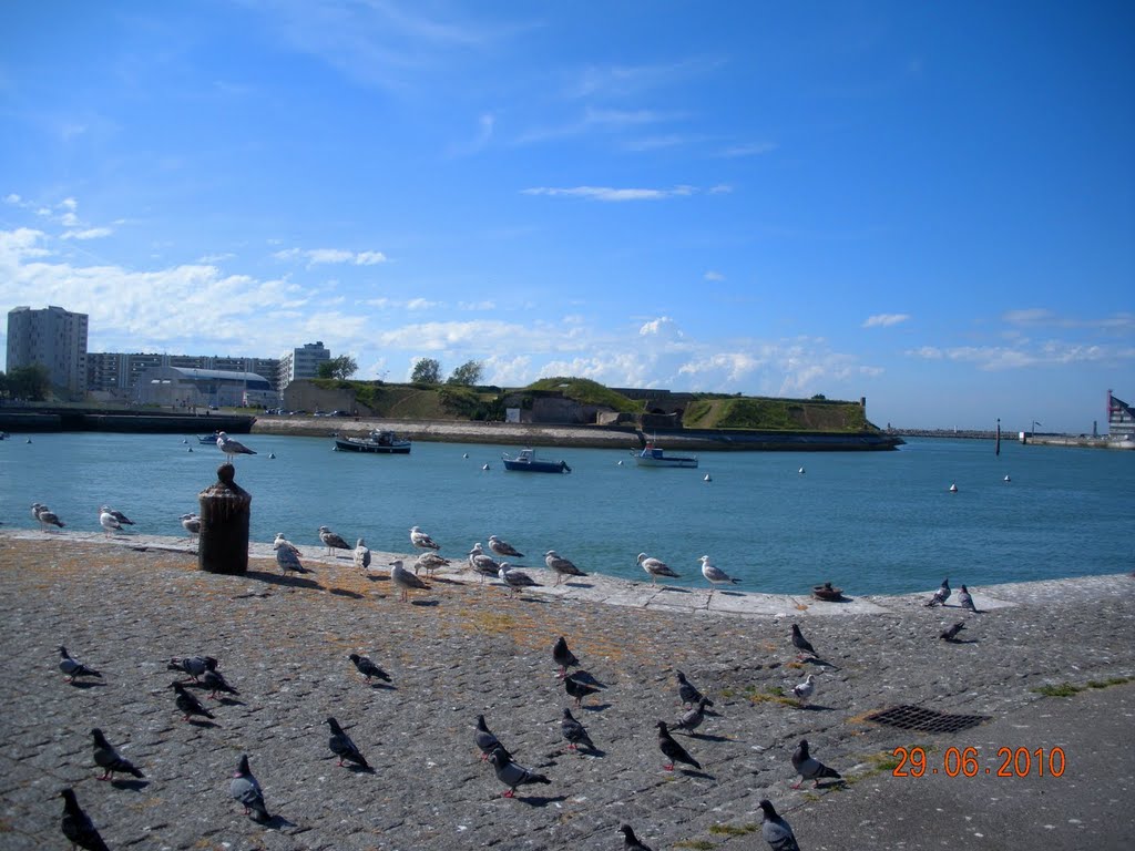 Port de Calais by jean-marie Devergnie…