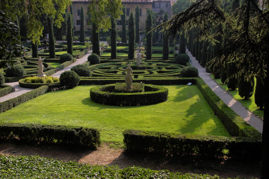 Giardino Giusti by Takimirimo