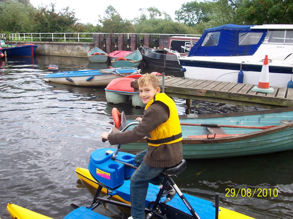 Ash on hydrobike 2010 by steash