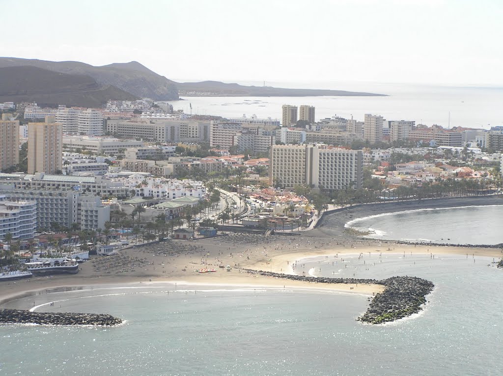 Lugar Urbanizacion San Eugenio, 14D, 38660 Costa Adeje, Santa Cruz de Tenerife, Spain by bcastro209