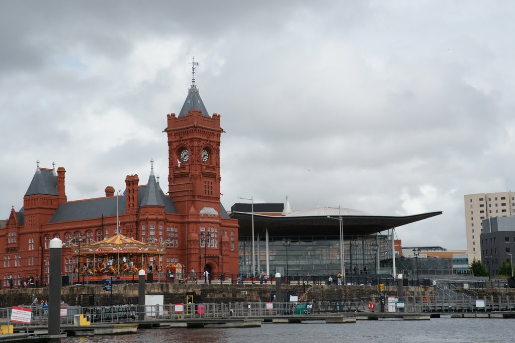 View From Cardiff Bay by njellis