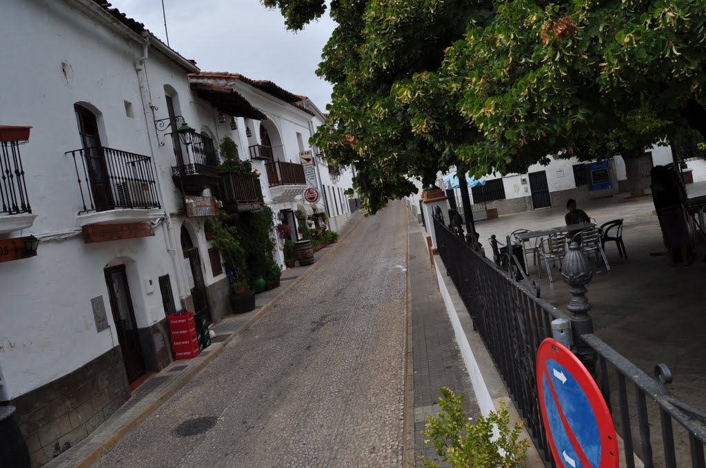 Calle La Fuente, Fuenteheridos by ricardogt