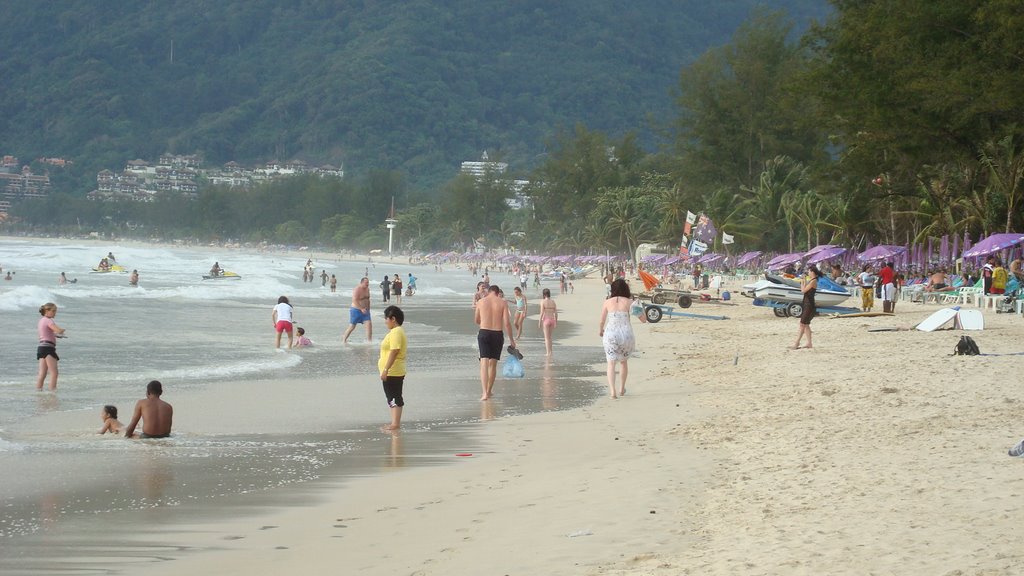 Patong Beach by Mohamad Shehri