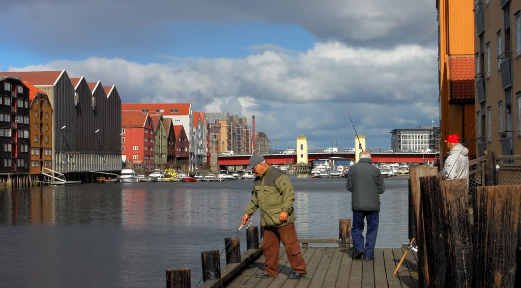 Fishermen by Seafood