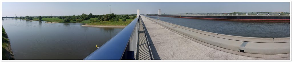 Trogbrücke bei Magdeburg by Marco Marsella