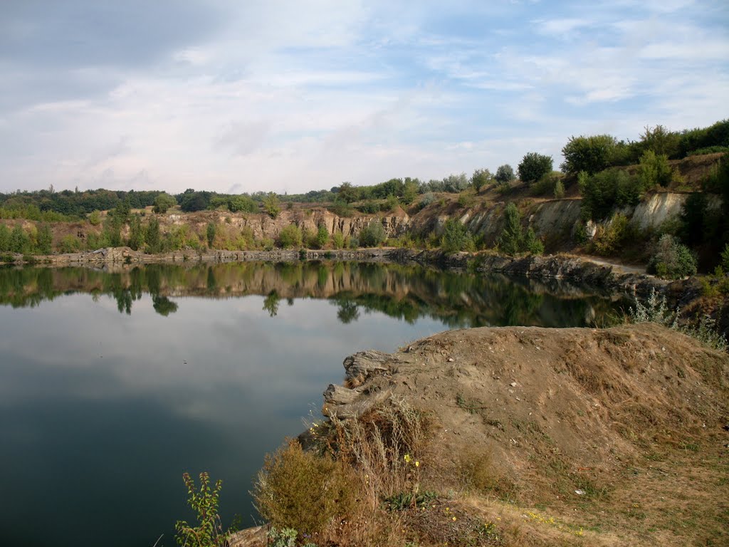 Zvenyhorods'kyi district, Cherkas'ka oblast, Ukraine by Gotsyk V.D.