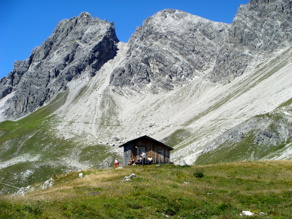 St. Anton am Arlberg by Serendypita