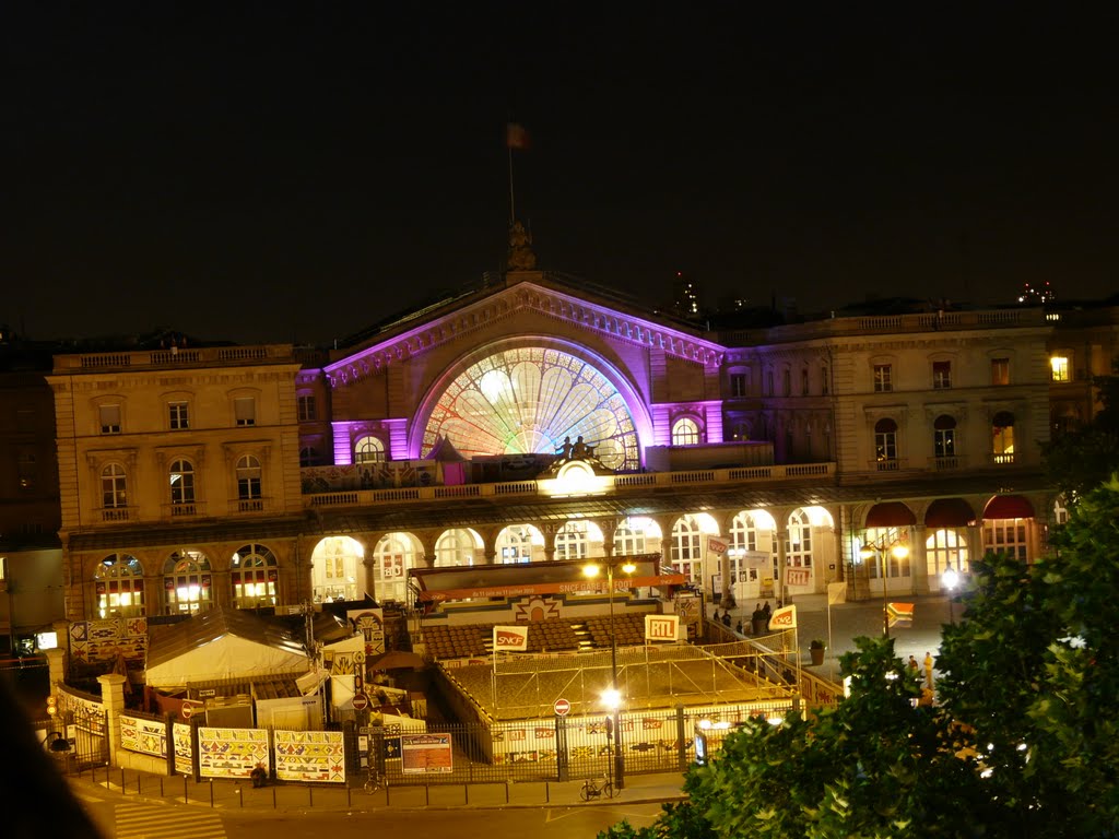 Gare de l'Est Station by Pasquale Barbato