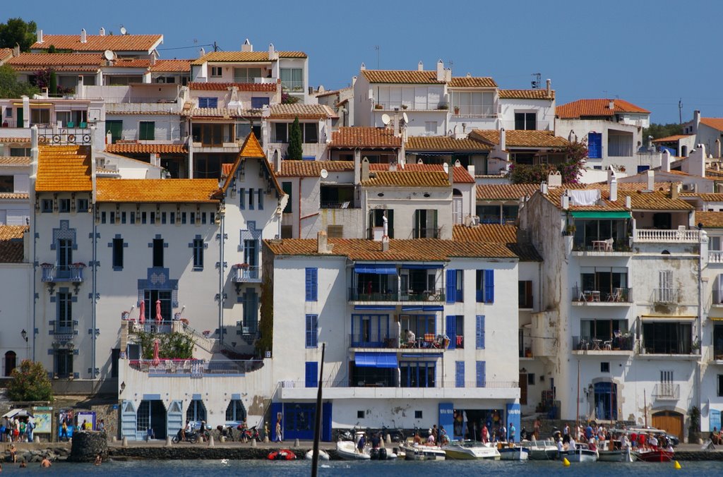 Cadaqués by Tomás Blanco