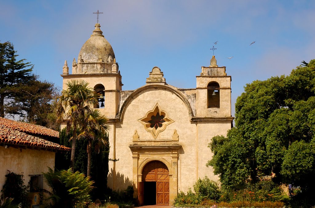 Mission San Carlos Borromeo de Carmelo by Jim Spaulding