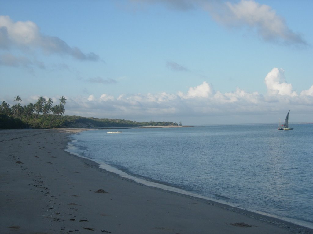 Ponta Mulidza, Bazaruto, Moz by José Pedro Fernandes