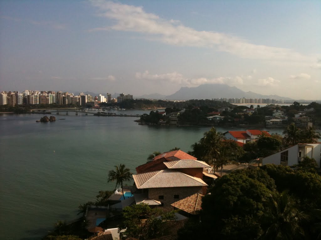 Vista da ilha do Boi by Alvaro Camargo