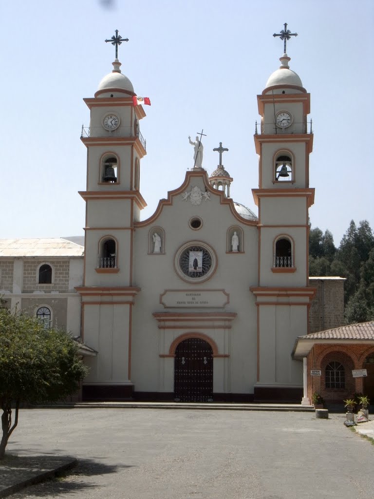 Convento Franciscano de Santa Rosa de Ocopa by gina_cat