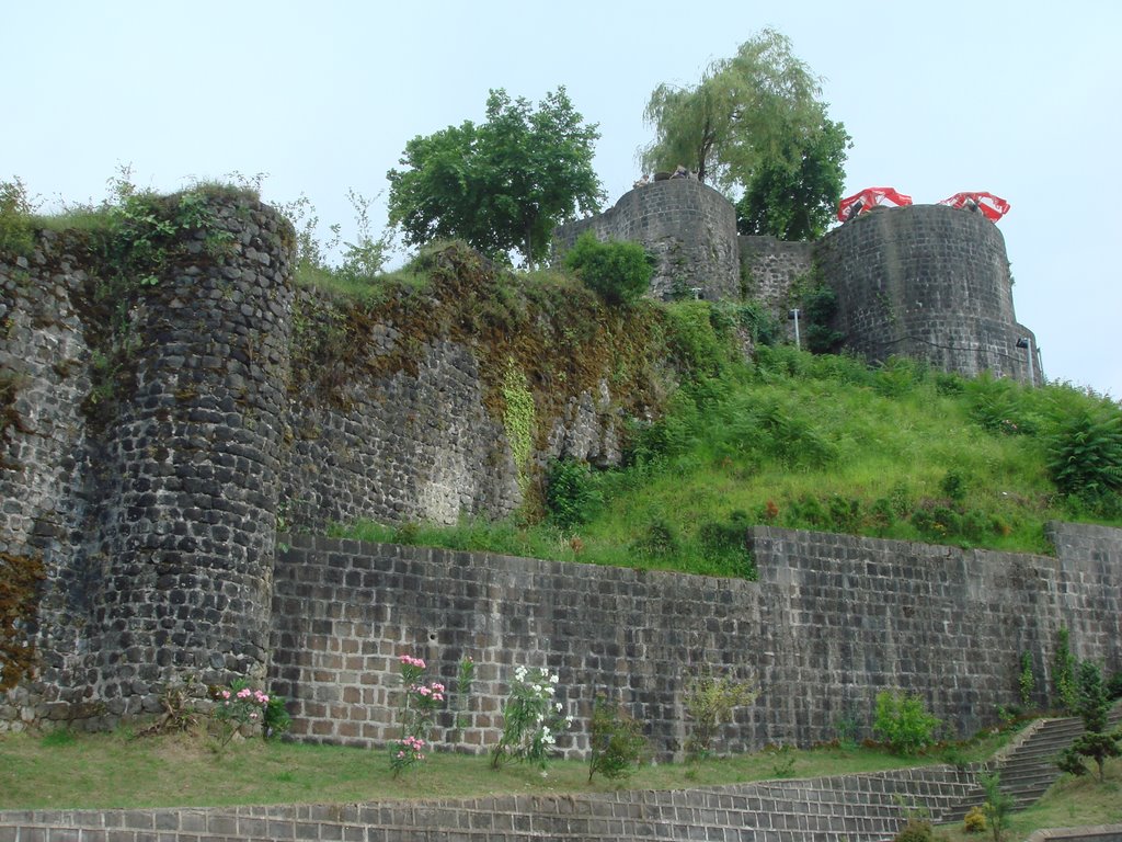 Rize Kalesi by M. S. Eyüboğlu