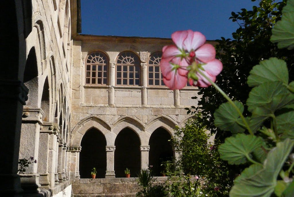 Camino de Santiago- Monasterio -Sarria by Ángel Arroyo