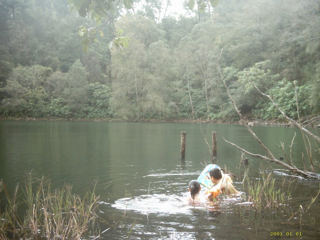 Rincon de Agua Verde by Salvador Ambriz