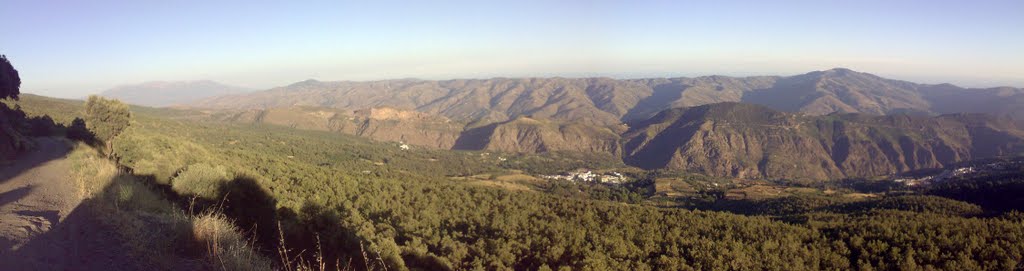 PANORAMICA de Busquístar, Pórtugos y Pitres by Pänta Rheî