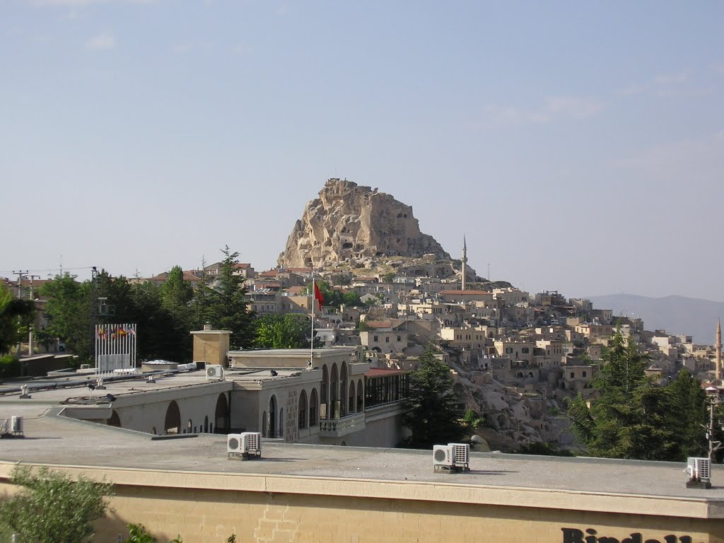 Uçhisar Castle (view from Pigeon Valley) by Luna, Mario