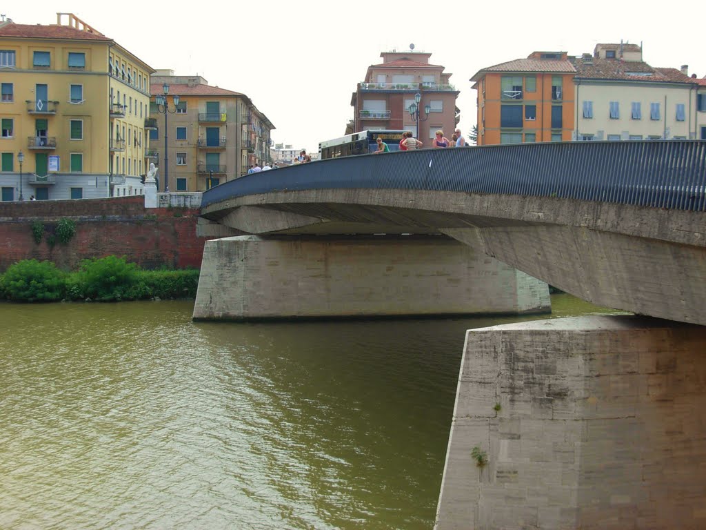 Solferino bridge over Arno by cristian andrei