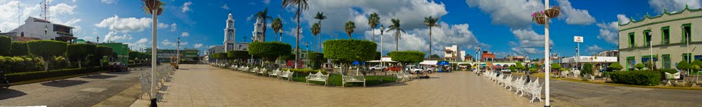 Plaza Principal de Comalcalco, Tabasco by RS-Camaleon