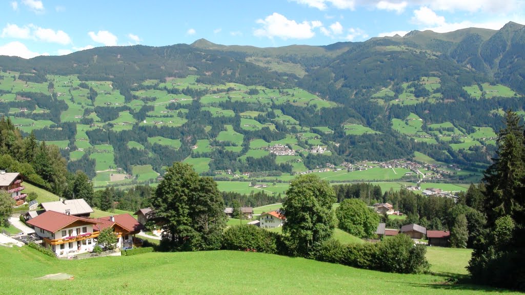 Gemeinde Fügenberg, Austria by Eelco Koning