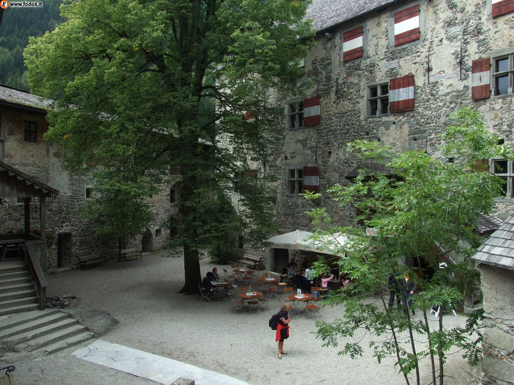 Campo Tures, castello - Castle by Fodox Fonzarelli