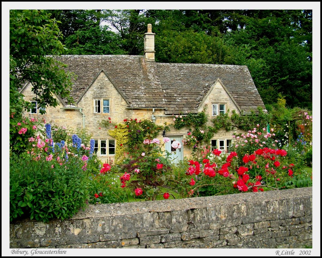 Bibury, Gloucestershire by RobLittle