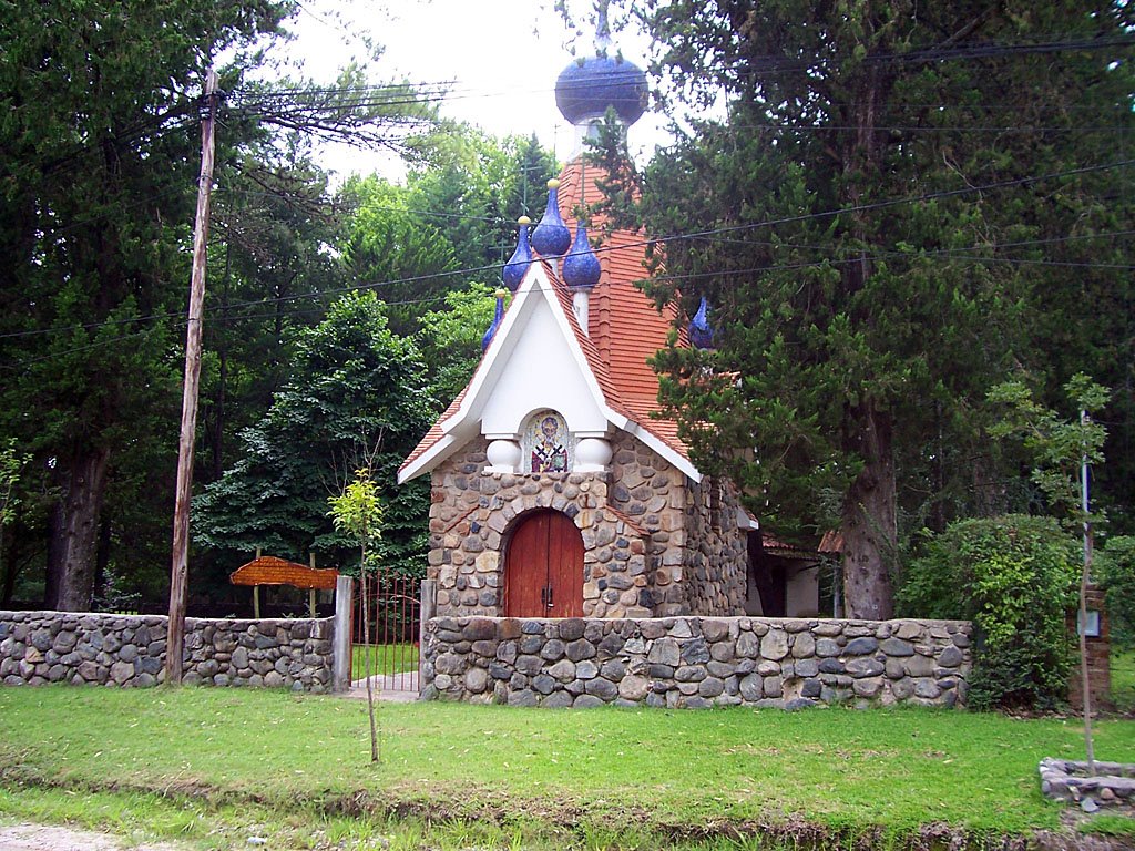 Capilla Ortodoxa - La Bolsa by Sergio A. Turza