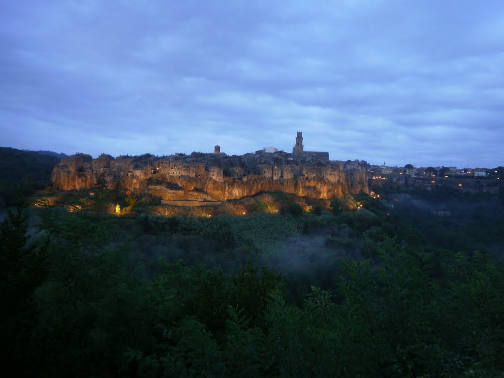 Pitigliano by bus74