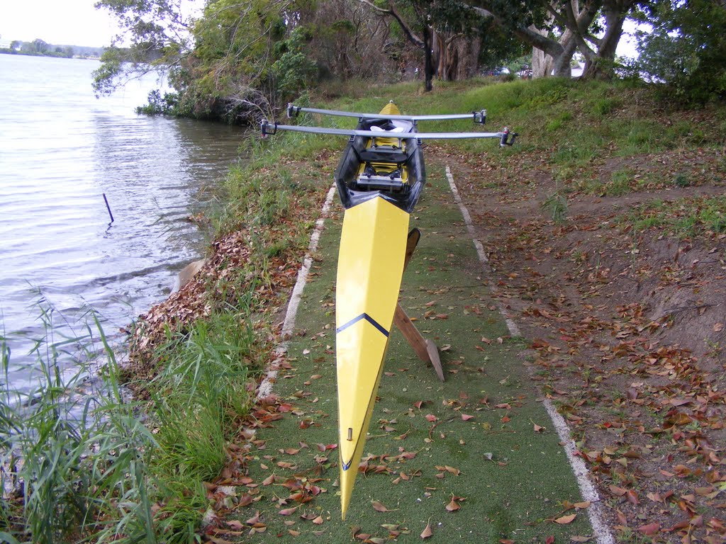 Rowing skiff - Back Channel - Clarence River - NSW by scml