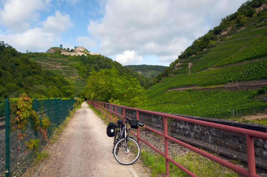 Saffenburg aus Richtung Lech by Heinz Brethauer