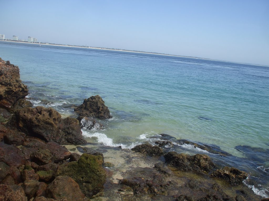 Rocks on the beach by edgarsoares