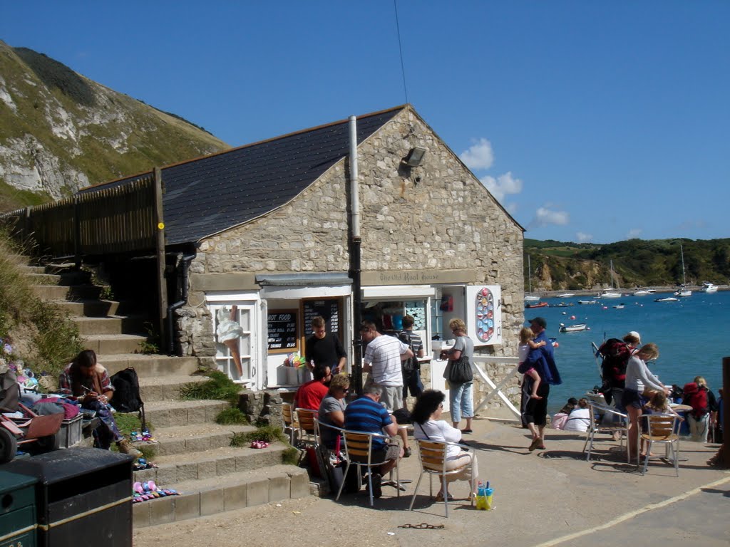 Lulworth Cove ICE cream by cowbridgeguide.co.uk