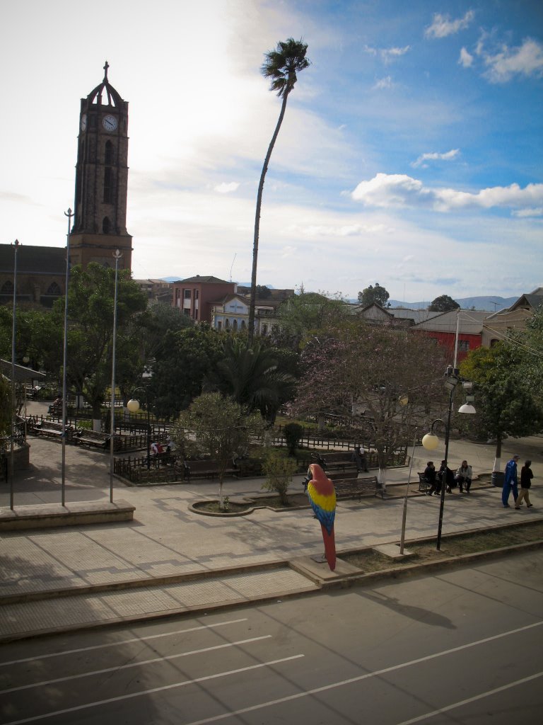 Plaza_vallegrande_dia by valebv