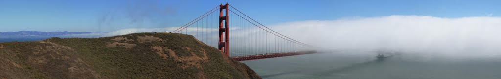 Fog Over Golden Gate Bridge by airplanegreasemonkey