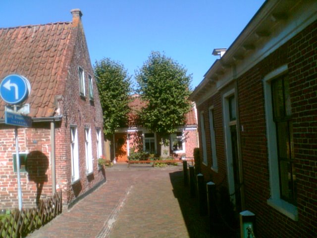 Burgemeester Brouwersstraat, Historic street in Garnwerd by bescha